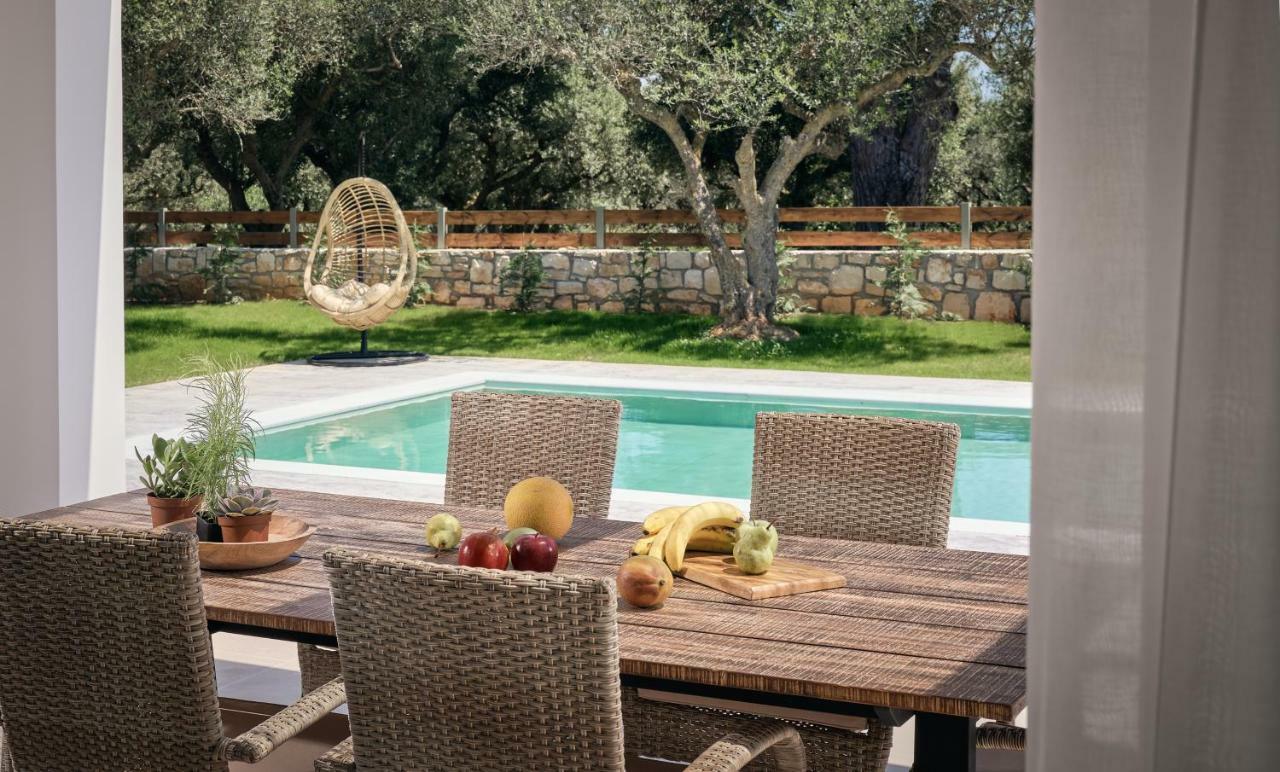 Gerakas Luxury Villas Vasilikí Esterno foto